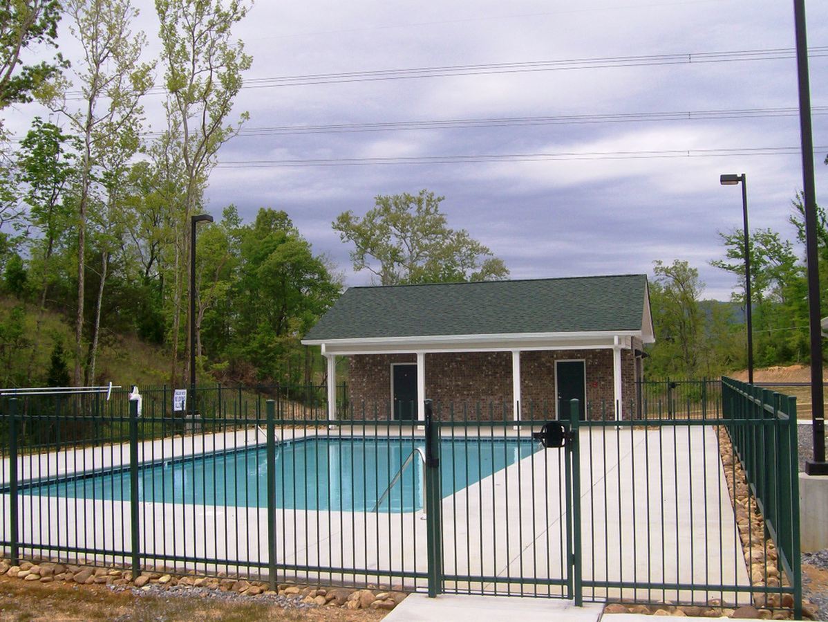Image of Pool for Eastland Place Apartments