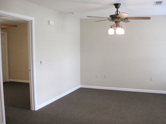 Dining Room w/Ceiling Fan