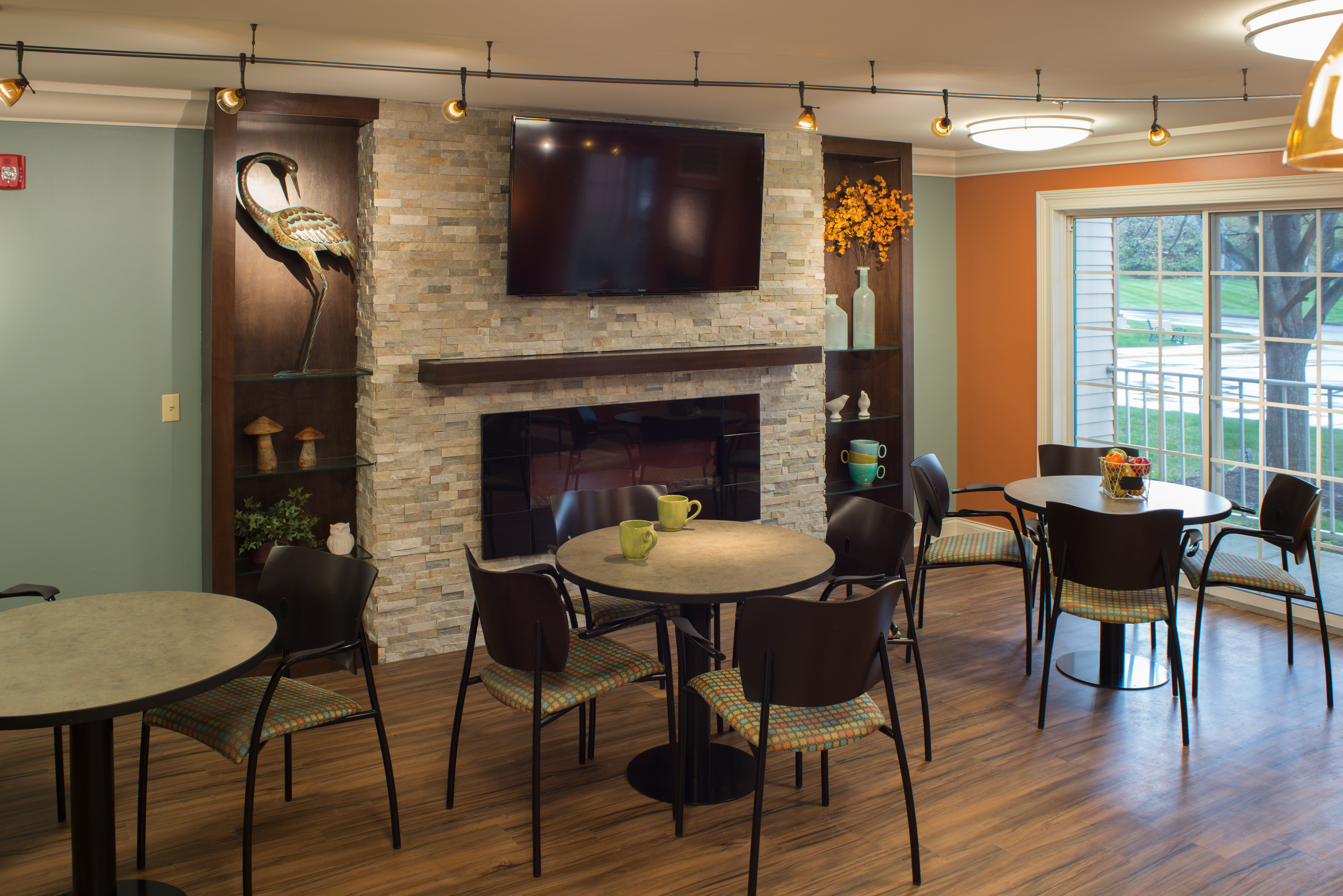 Bistro Dining Available