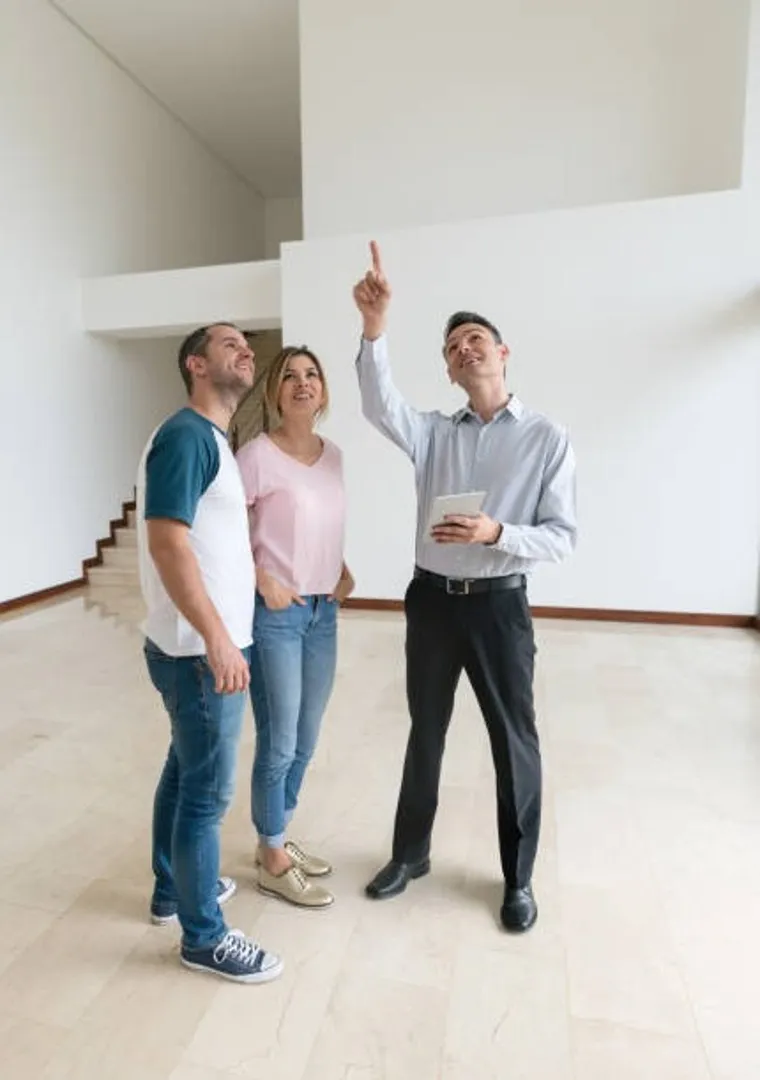 Showing customers home