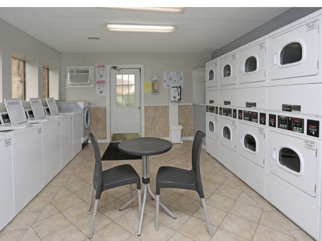 Image of Laundry Facilities for Park at Countryside