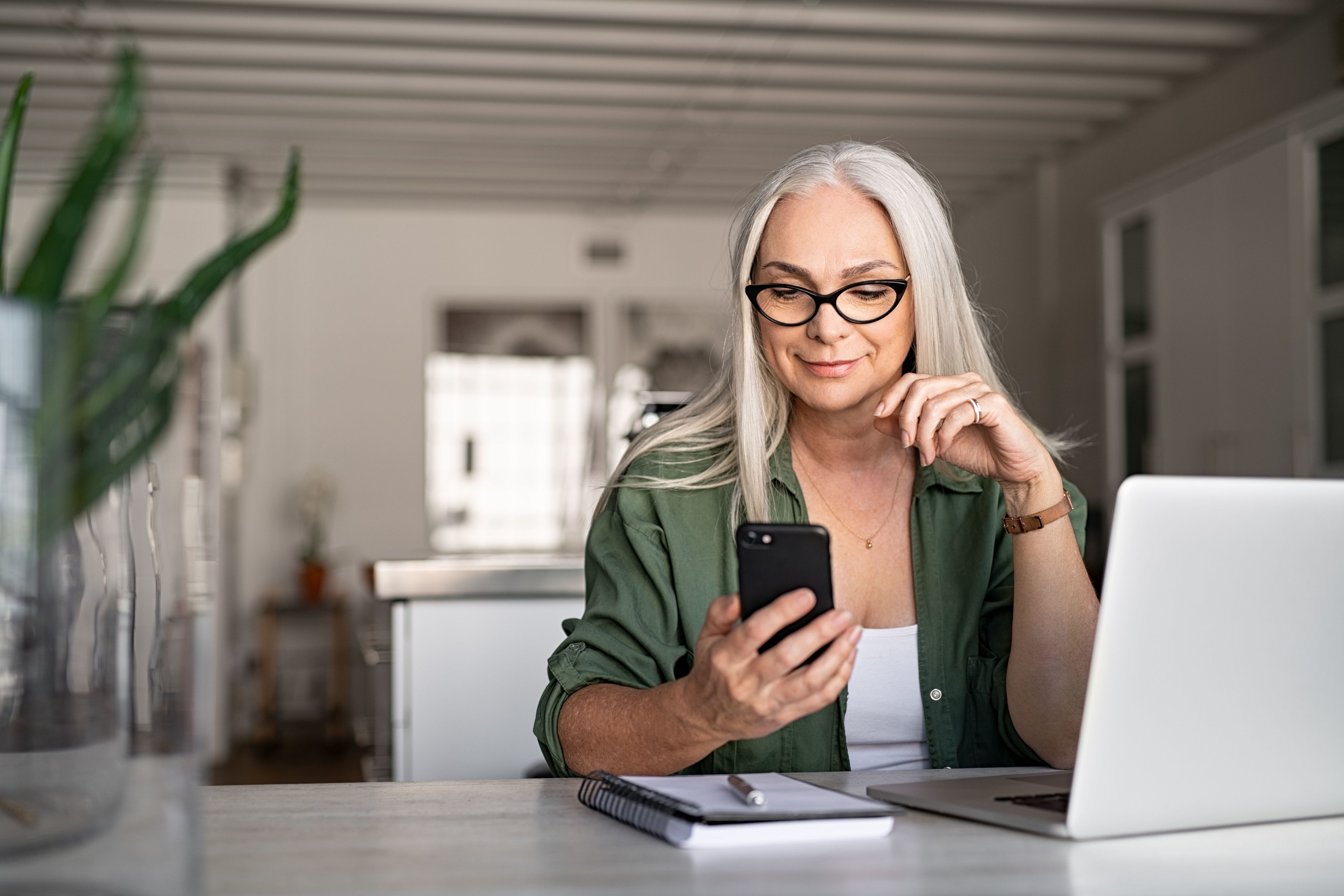 Top 7 Best Apps for Older Adults-image