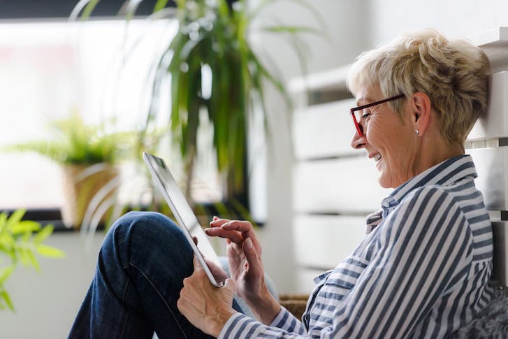 The Benefits of Social Media for Older Adults-image