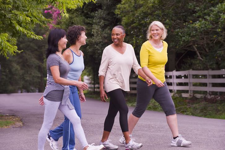 How to Start a Walking Club-image