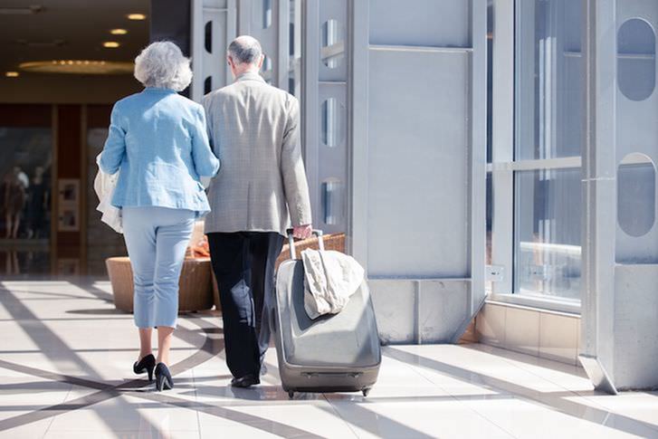 Holiday Travel Tips for Active Older Adults-image
