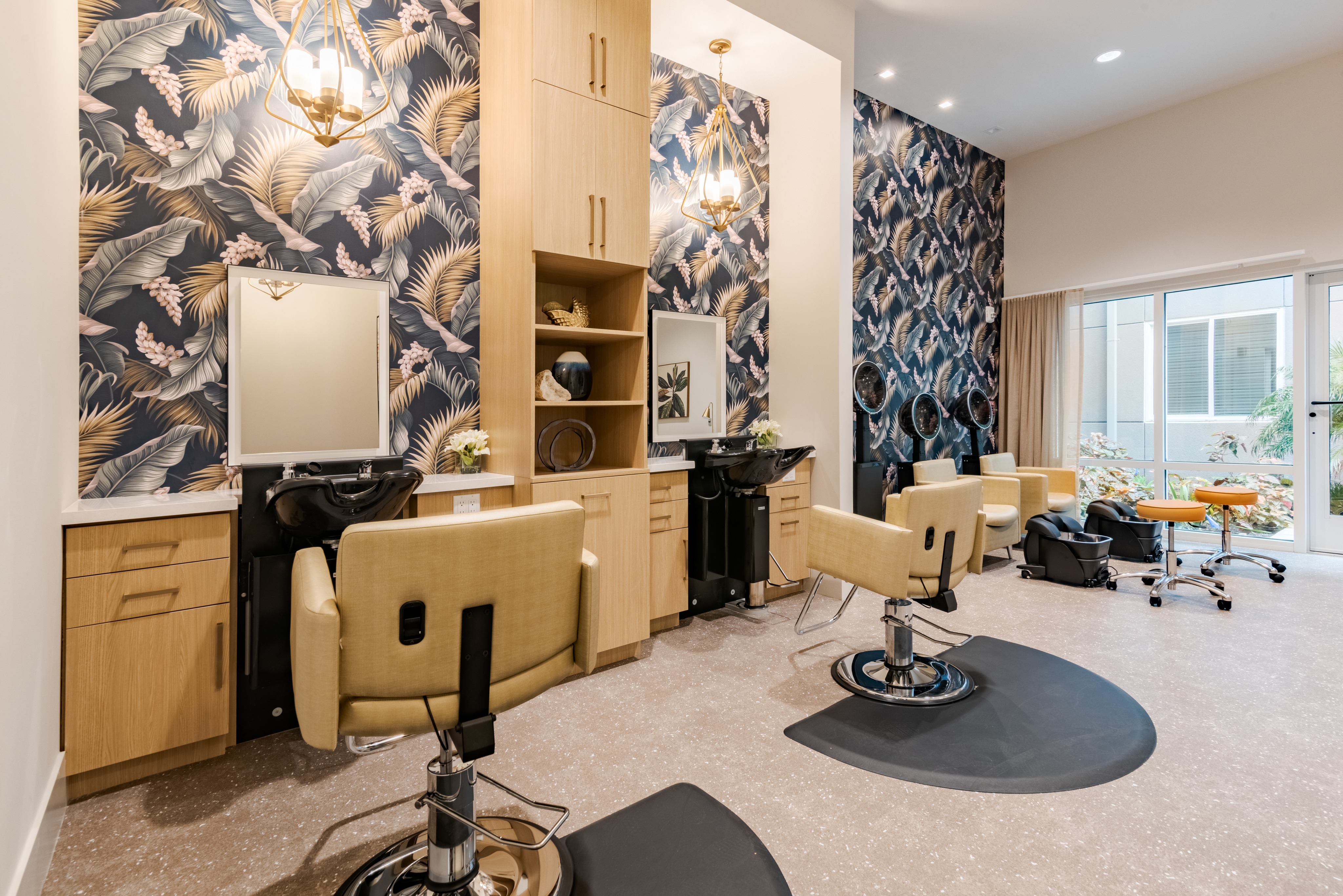Salon