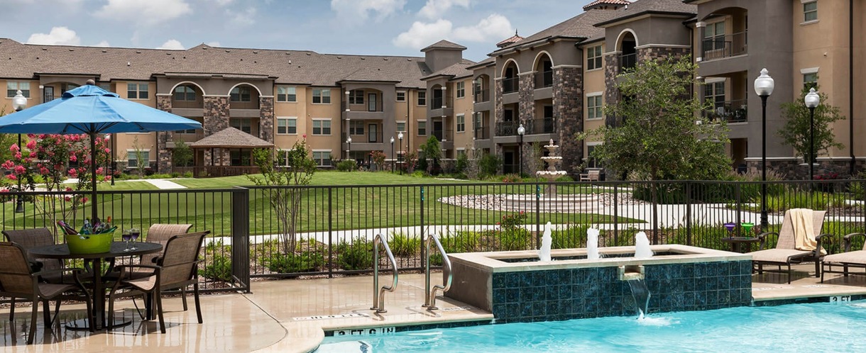 Sparkling Pool