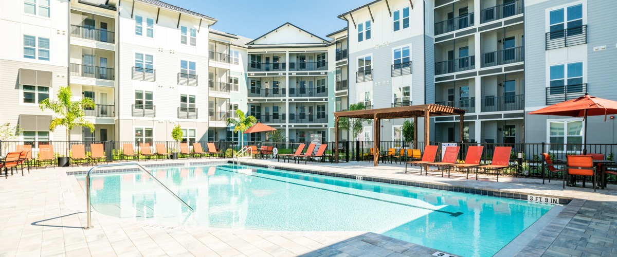 The Pointe at Siena Ridge Pool