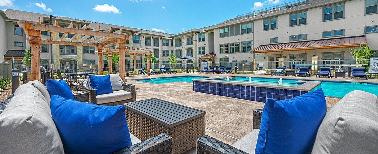 The Presreve at gateway Pool
