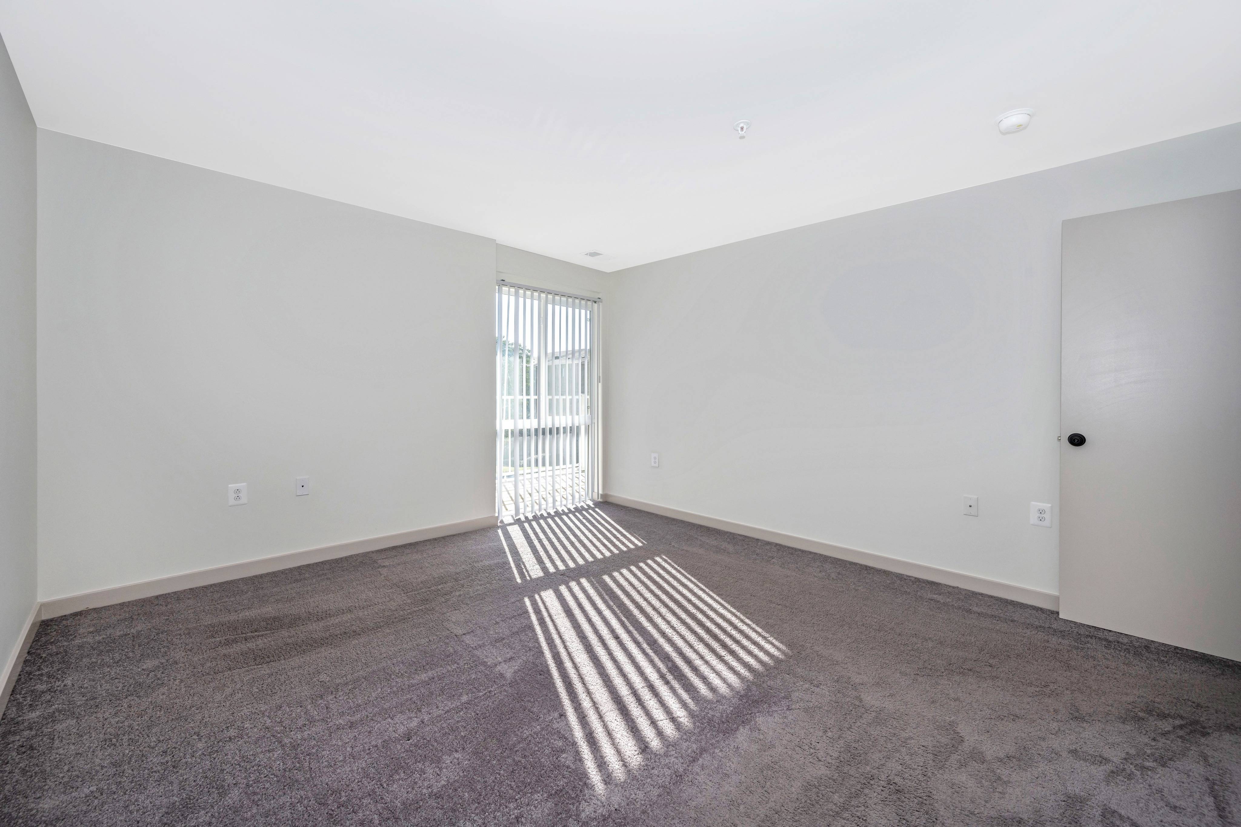 View Photos Hilltop Apartments