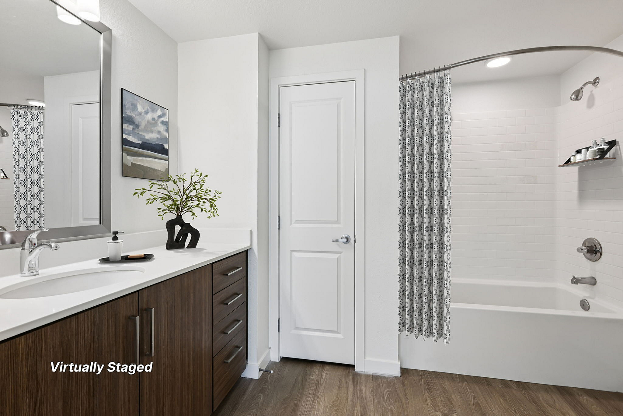3x2 staged bath 2