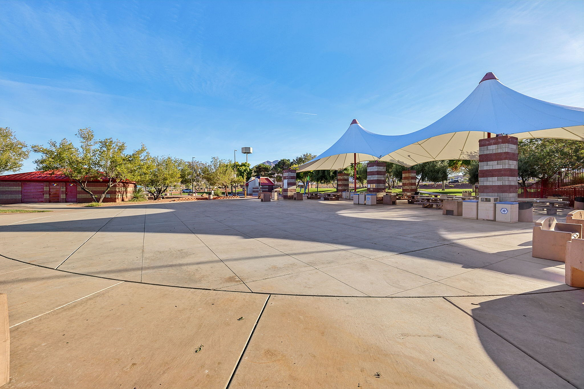 Neighborhood Park (Mission Hills)