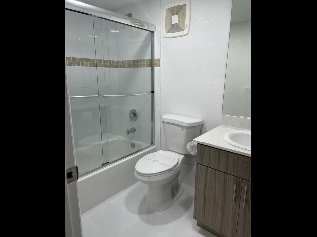 Sliding Glass Tub Doors