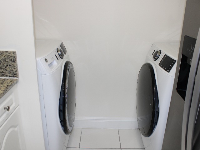 Full Size Large Capacity Washer and Dryers