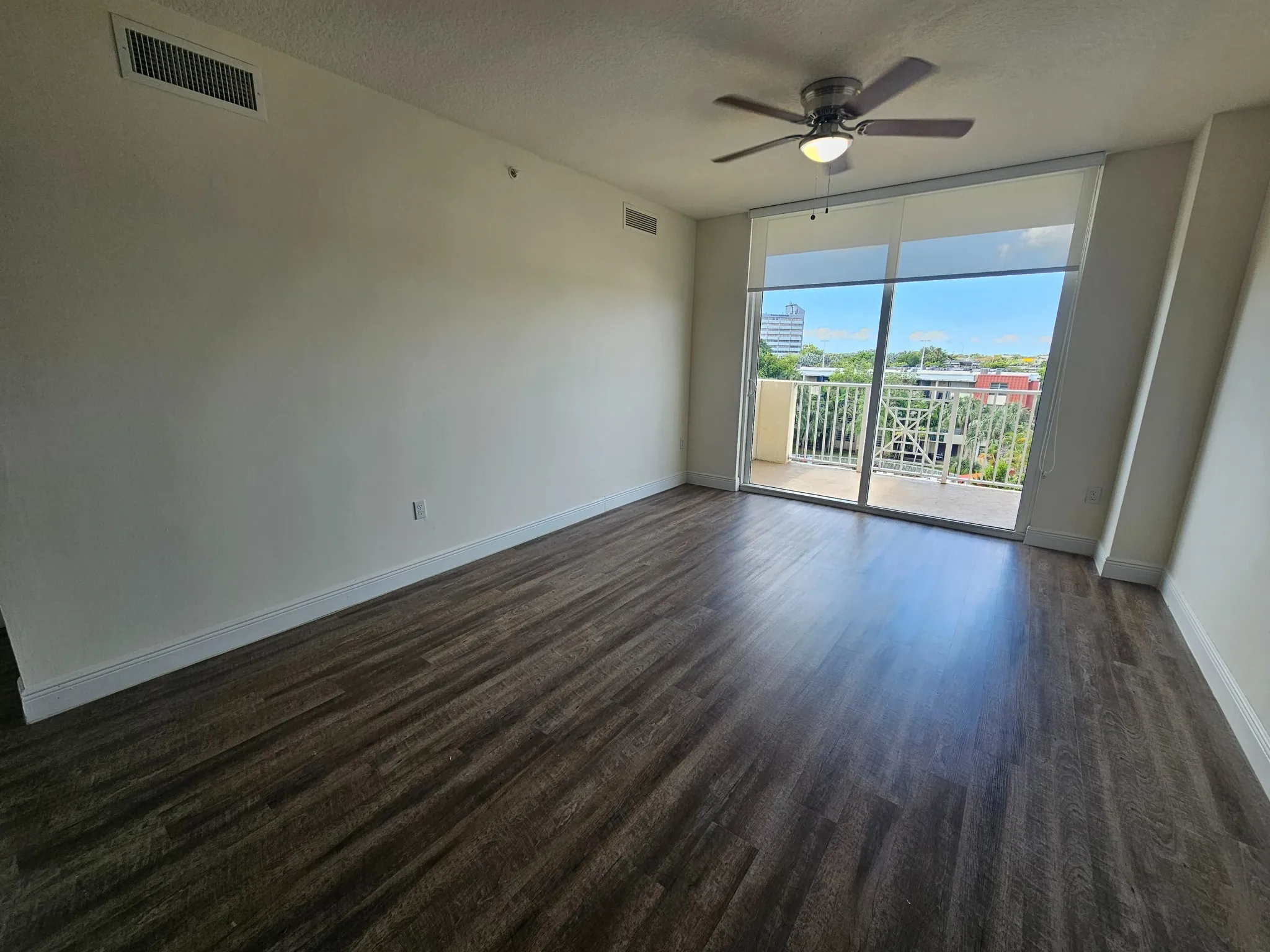 Large Spacious Rooms