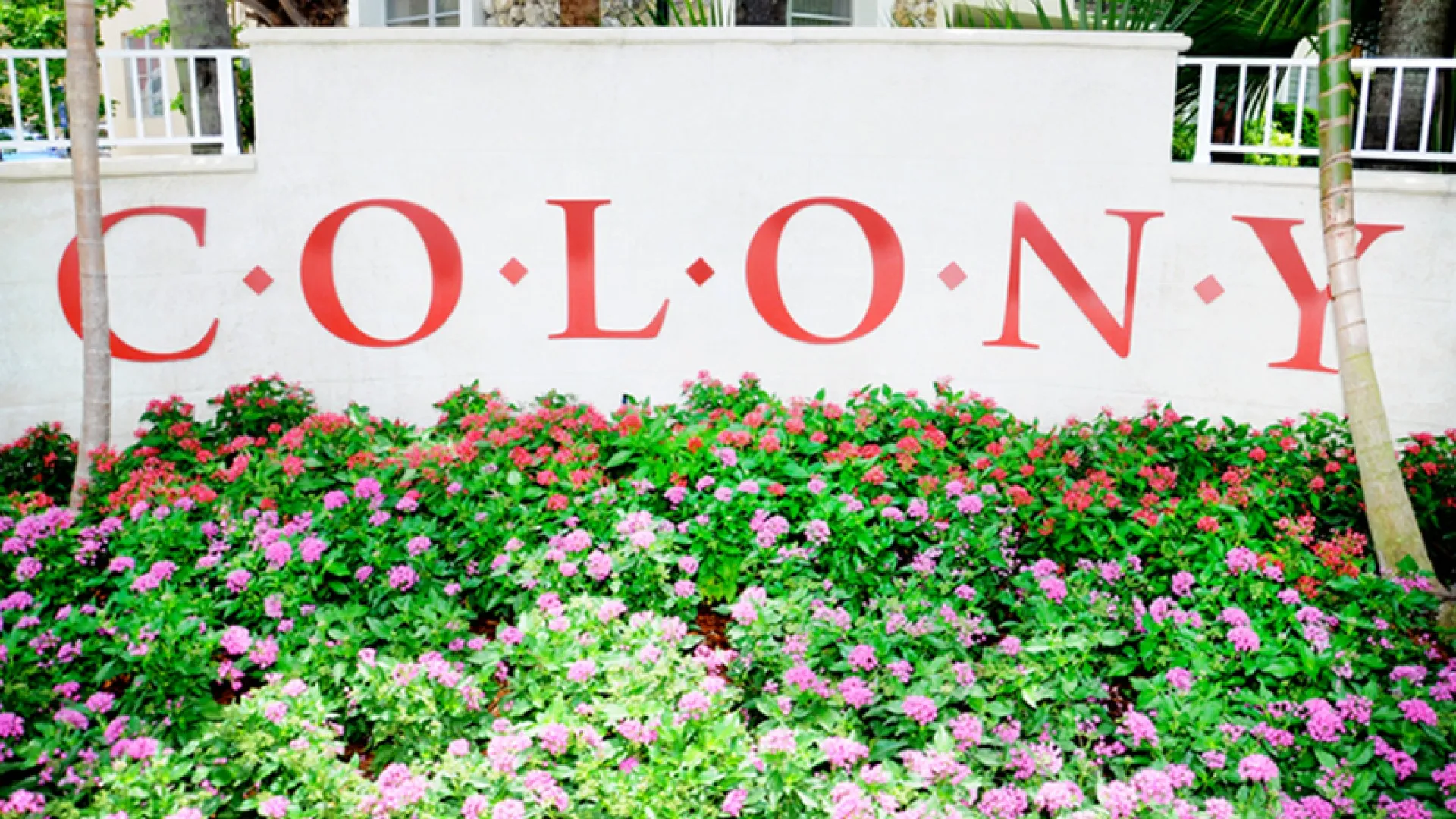 Community entrance sign