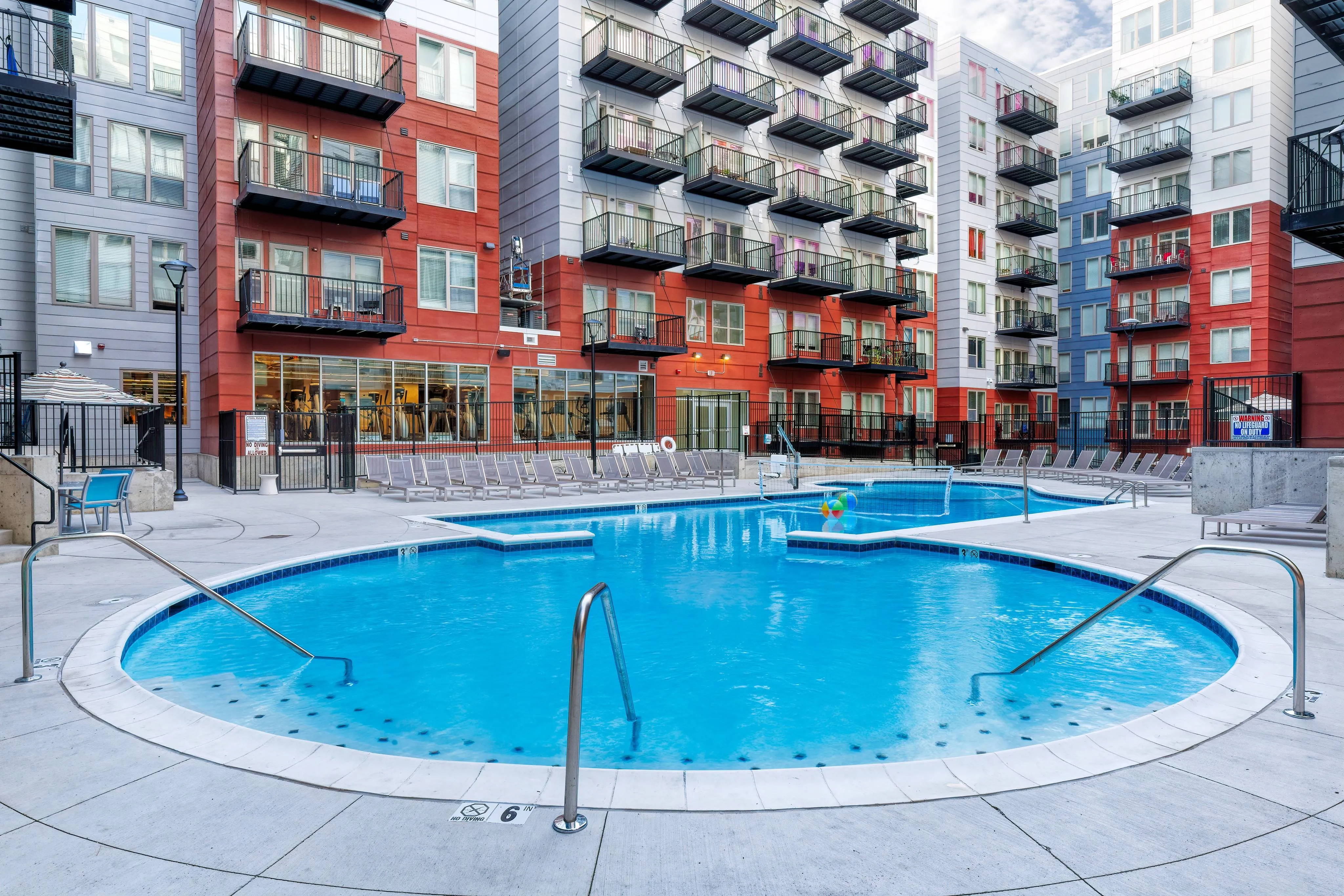 Amenities Yugo Cincinnati Deacon in Cincinnati OH Student Housing