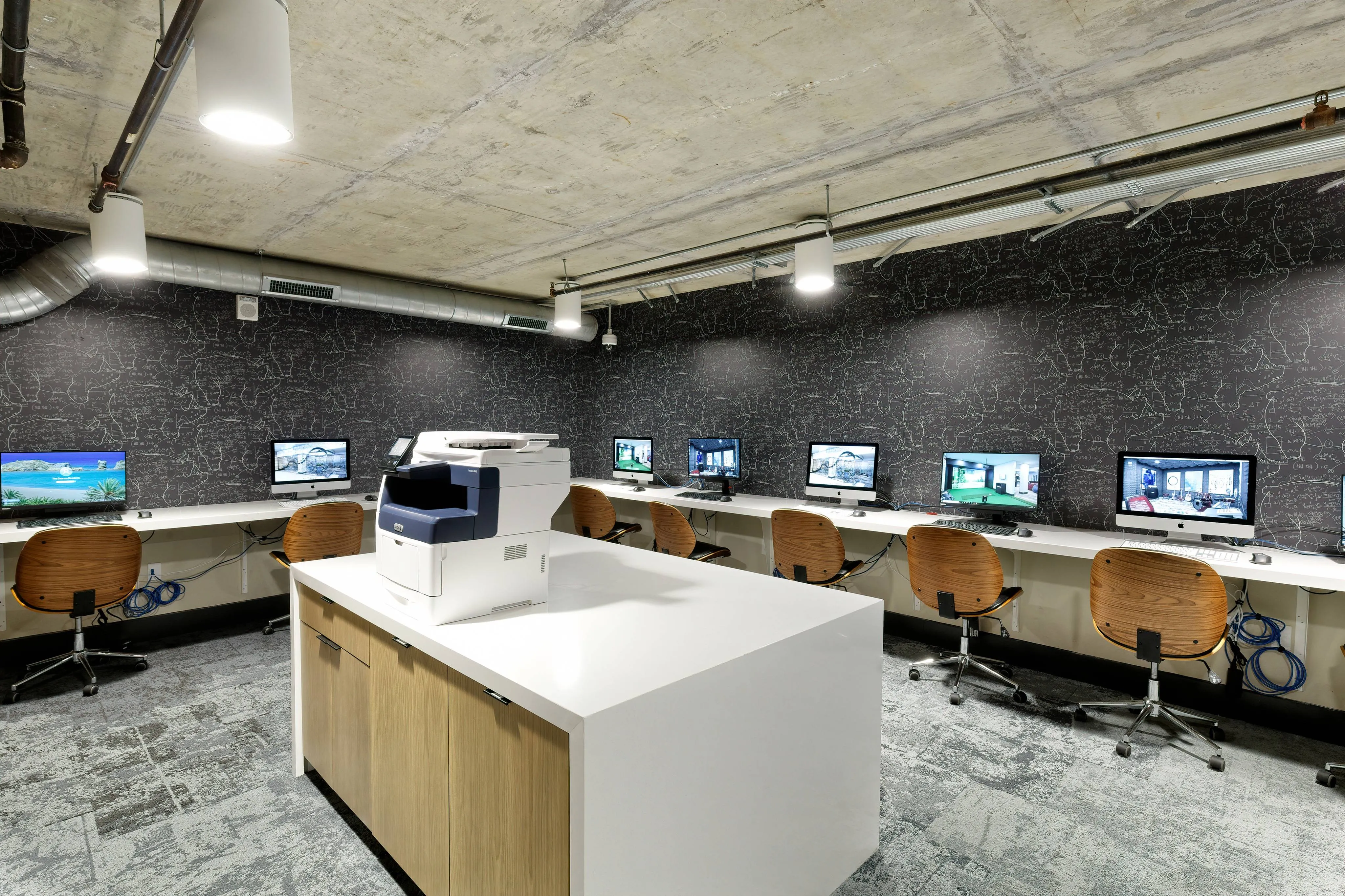 Amenities Yugo Cincinnati Deacon in Cincinnati OH Student Housing