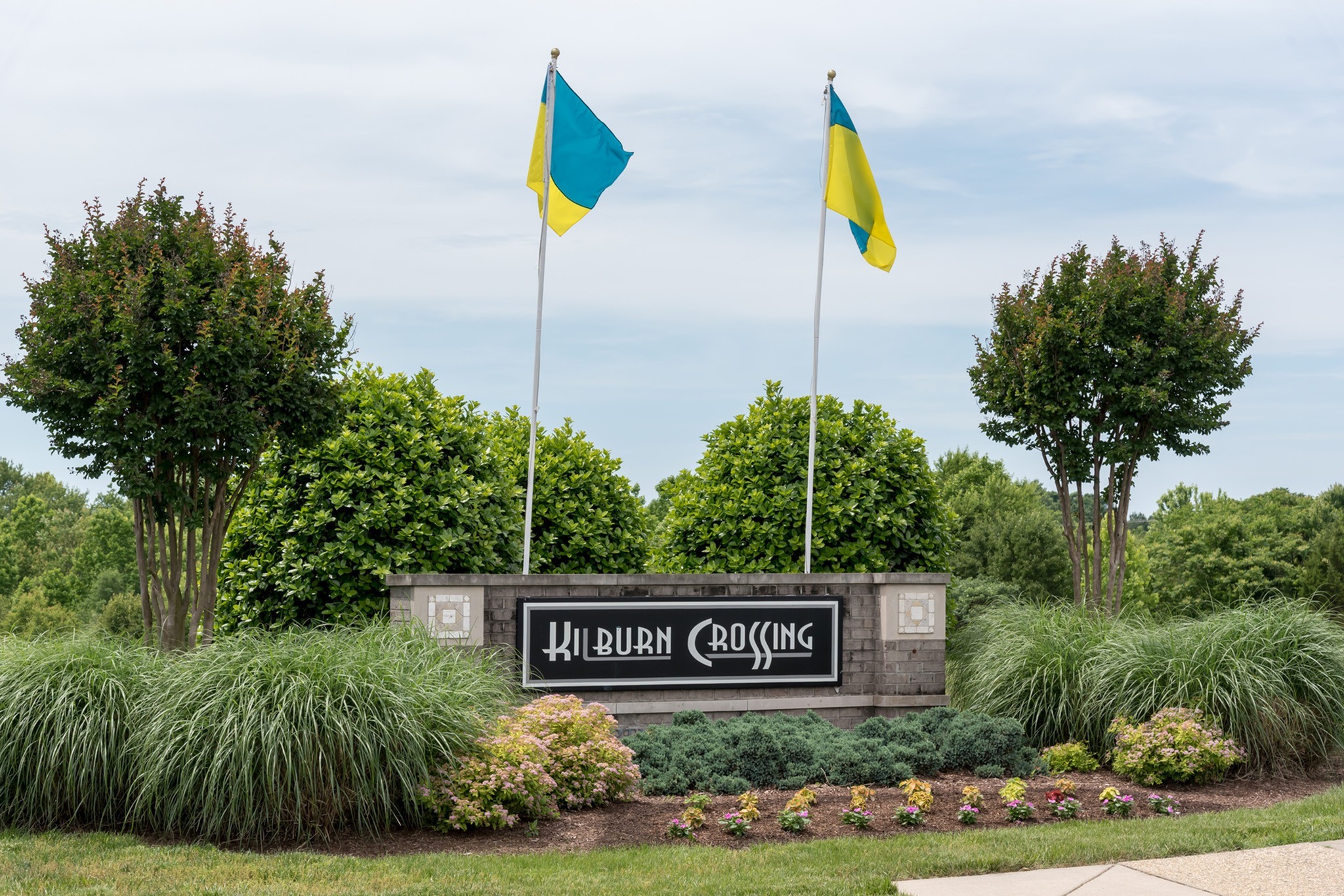 View Photos & Take A Virtual Tour Kilburn Crossing