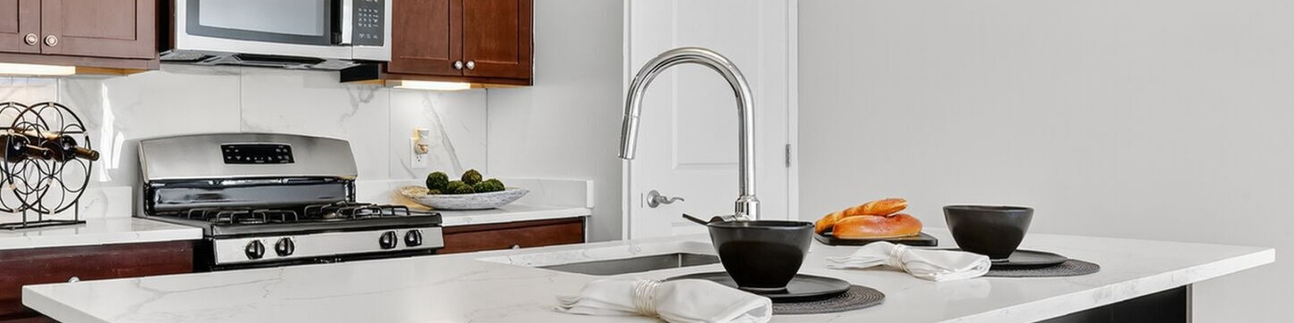 Refined Kitchen | Luxe at Union Hill | Apartments Kansas City MO