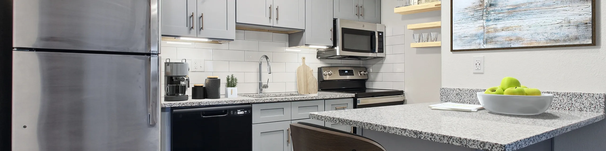 Modern Kitchen | Union Hill on Main | Apartments Kansas City MO