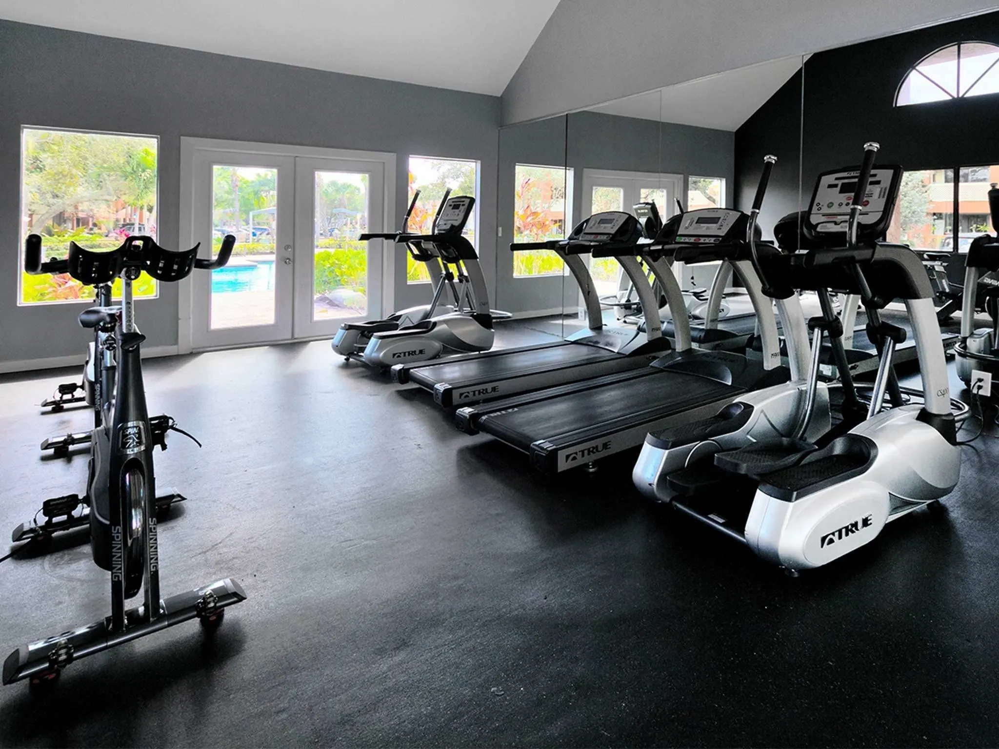 Apartments in Boynton Beach  | Advenir at La Costa
