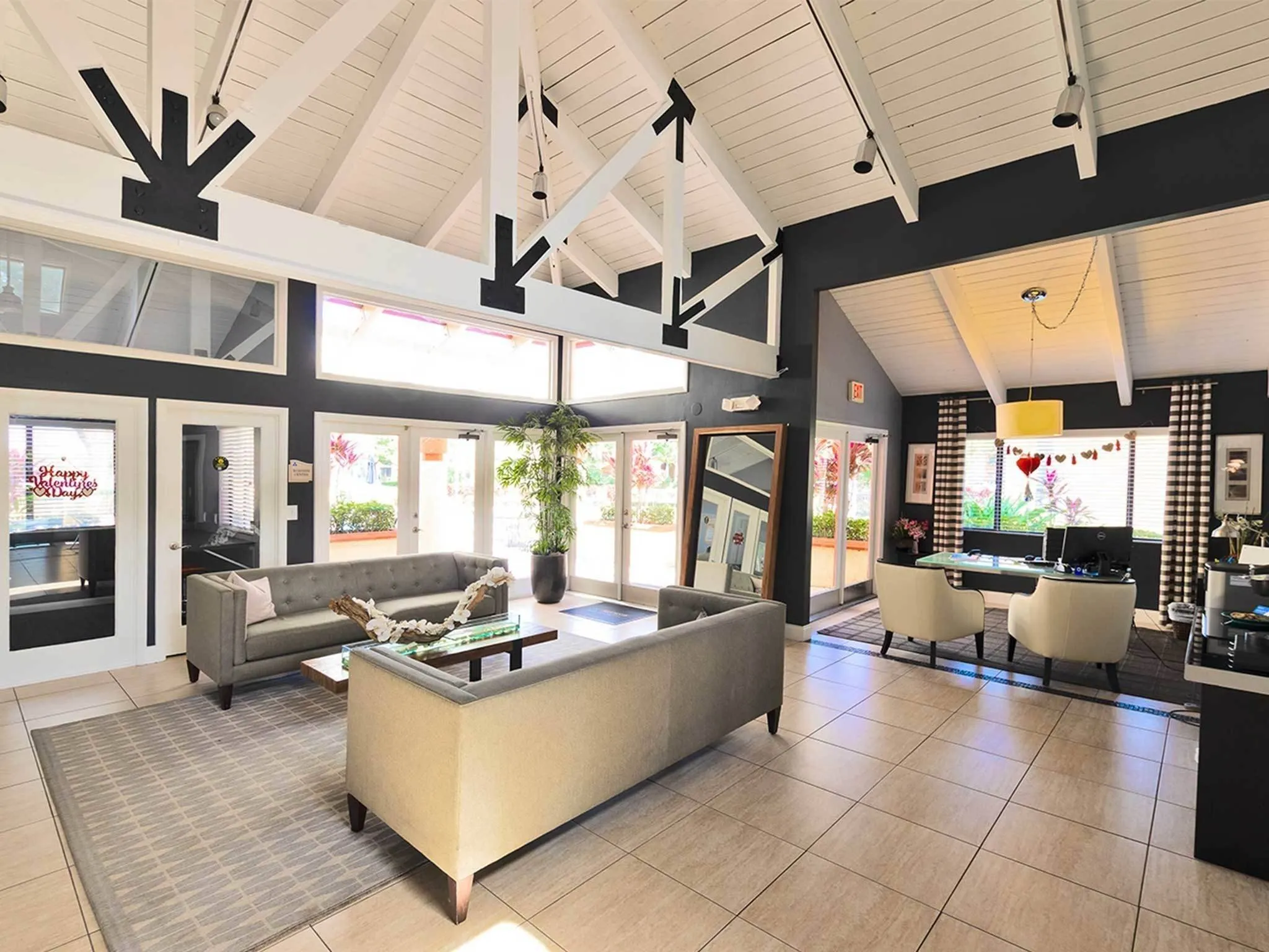 Apartments in Boynton Beach  | Advenir at La Costa