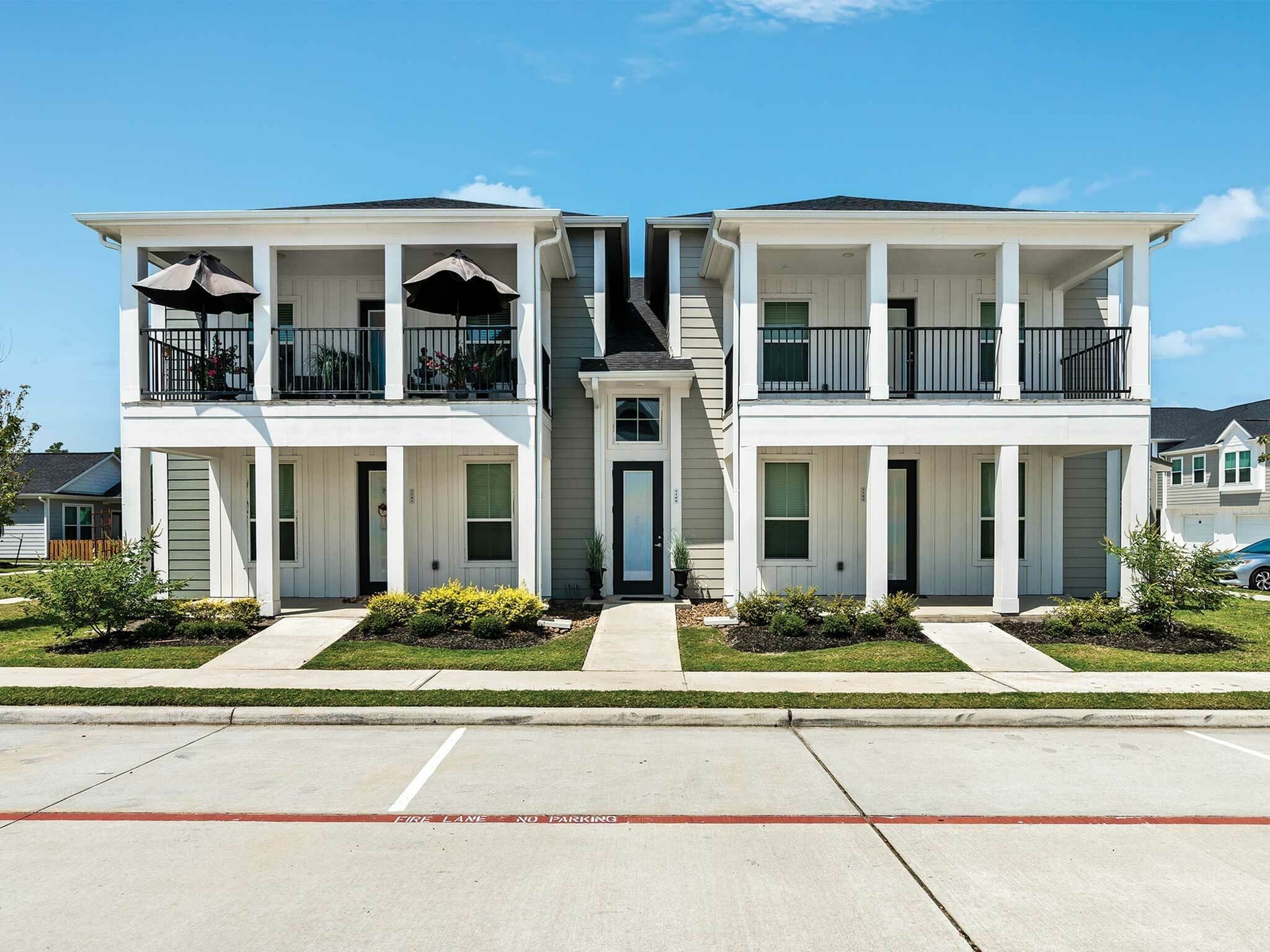 Exterior homes at LEO at West Fork