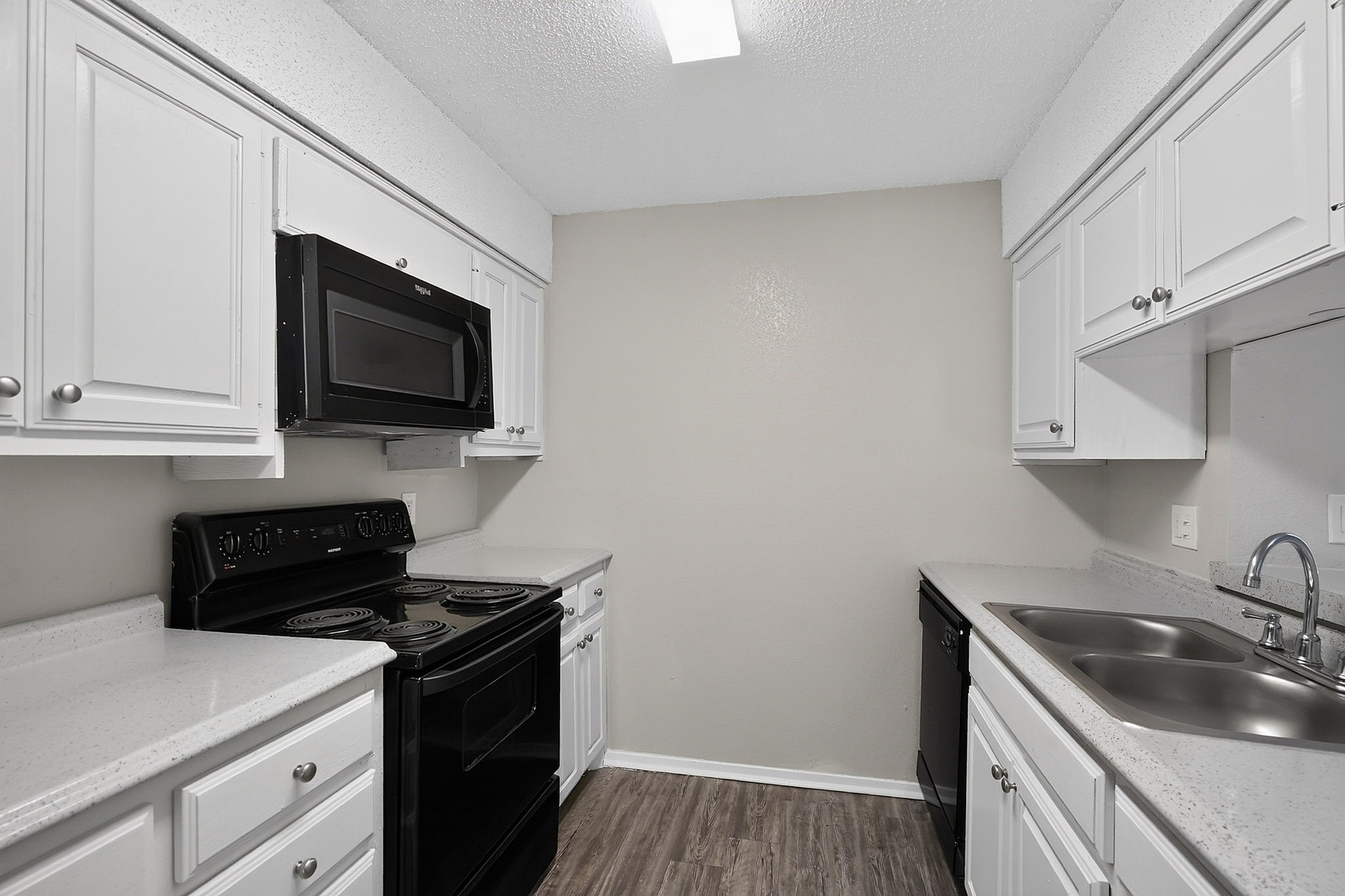Advenir at The Meadows - White Kitchen