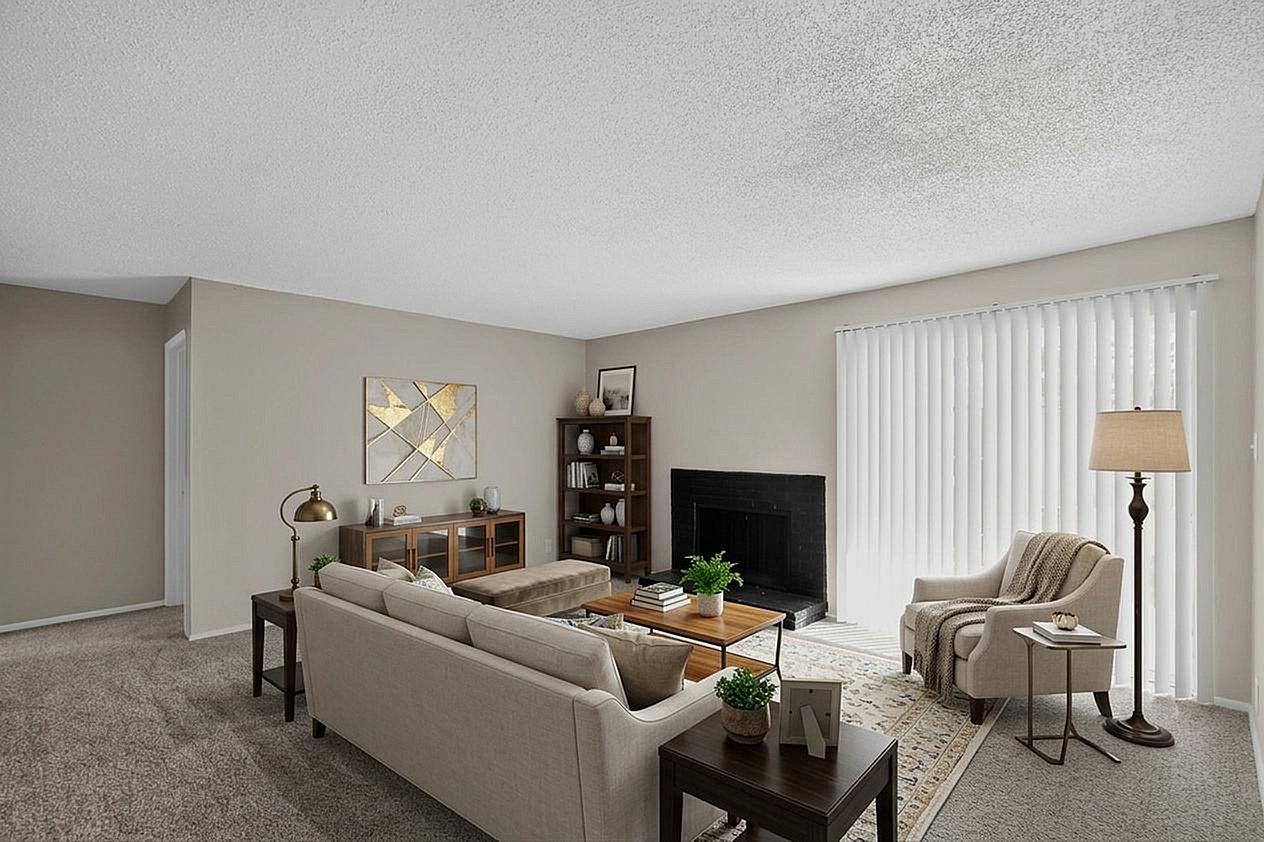 Advenir at The Meadows - Cozy Living Room