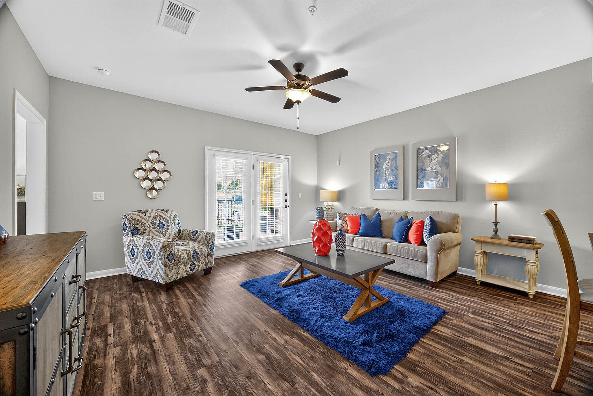 Advenir at Grand Parkway West - Cozy Living Room