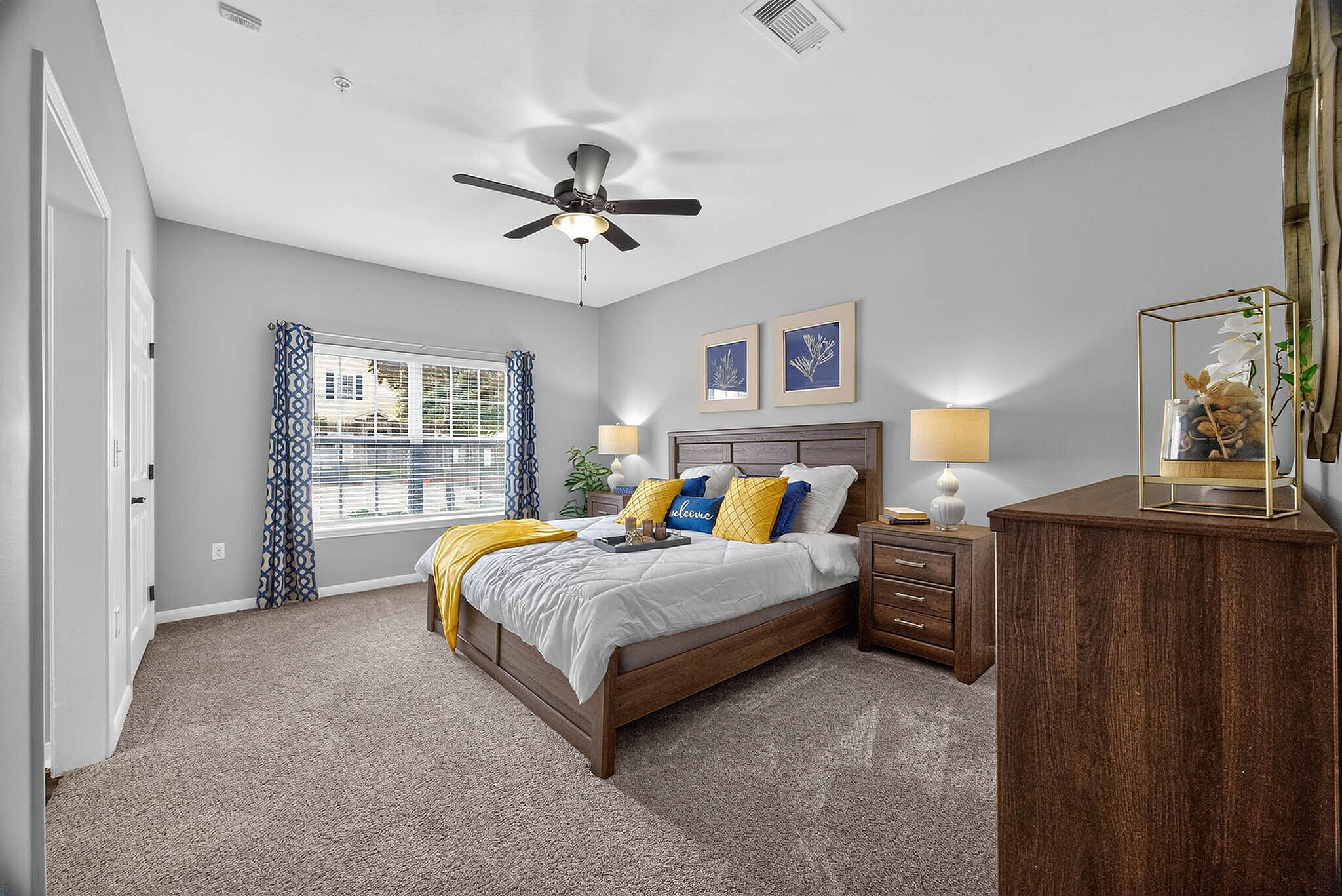 Advenir at Grand Parkway West - Cozy Bedroom