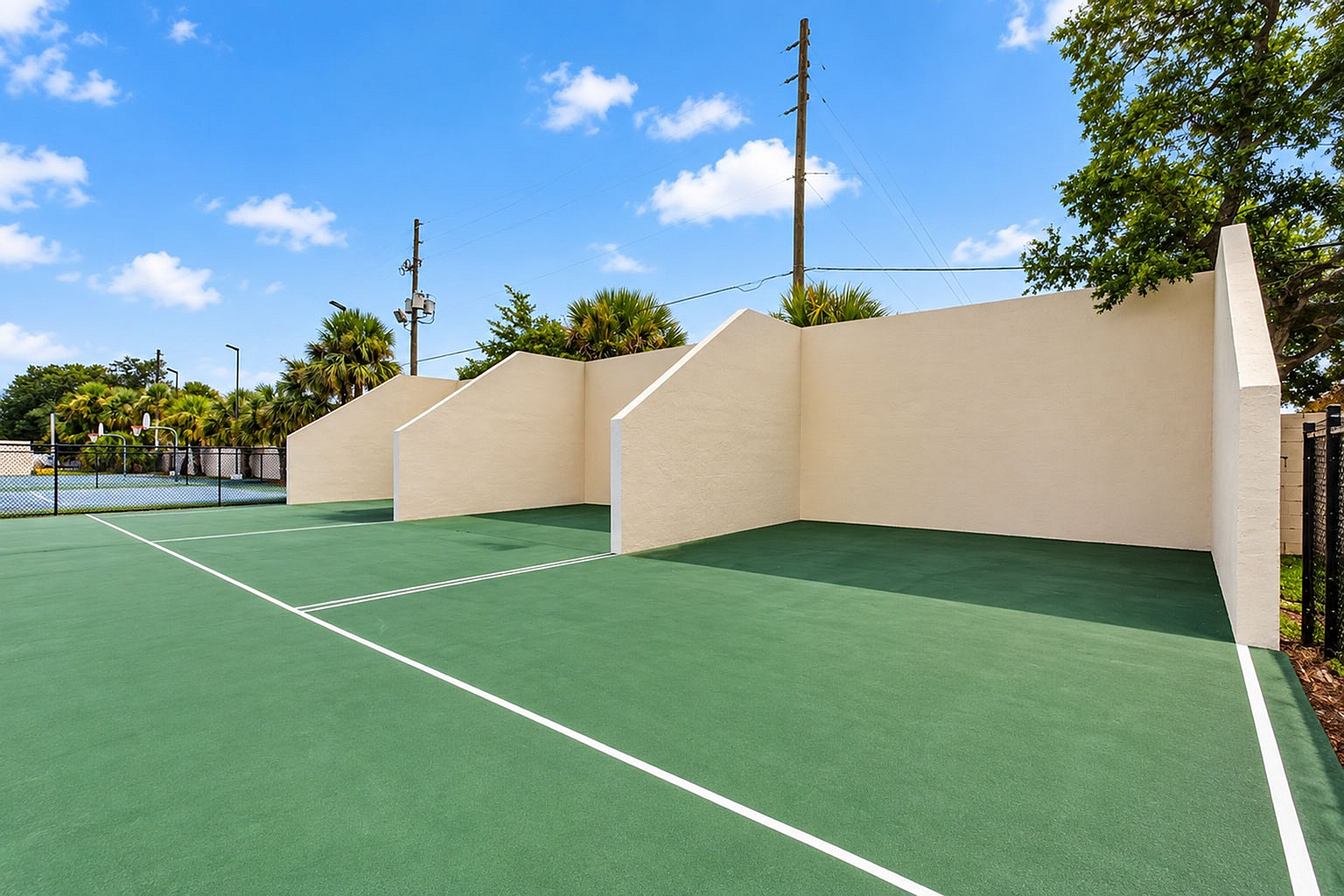 Advenir at Magnolia - Tennis Court