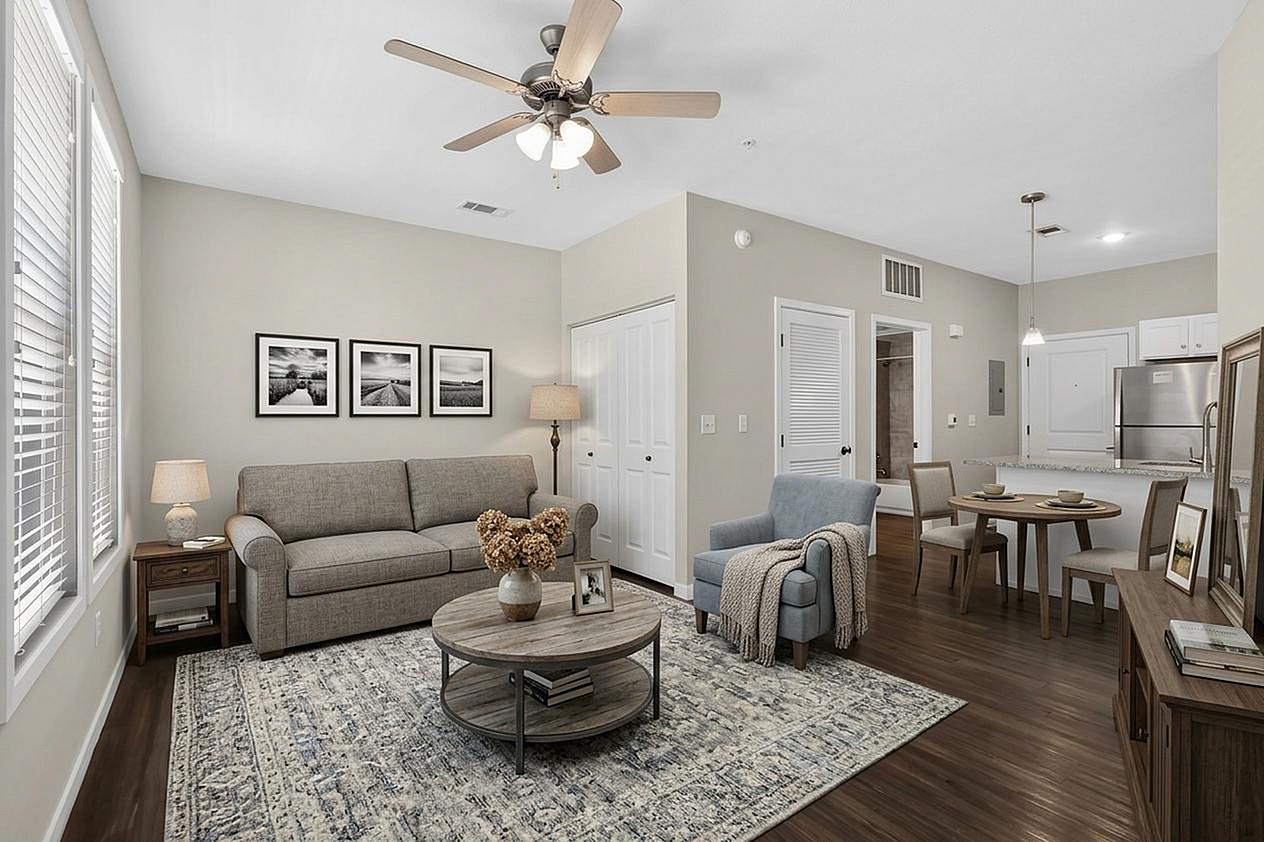 Advenir at Legado Ranch - Cozy Living Area