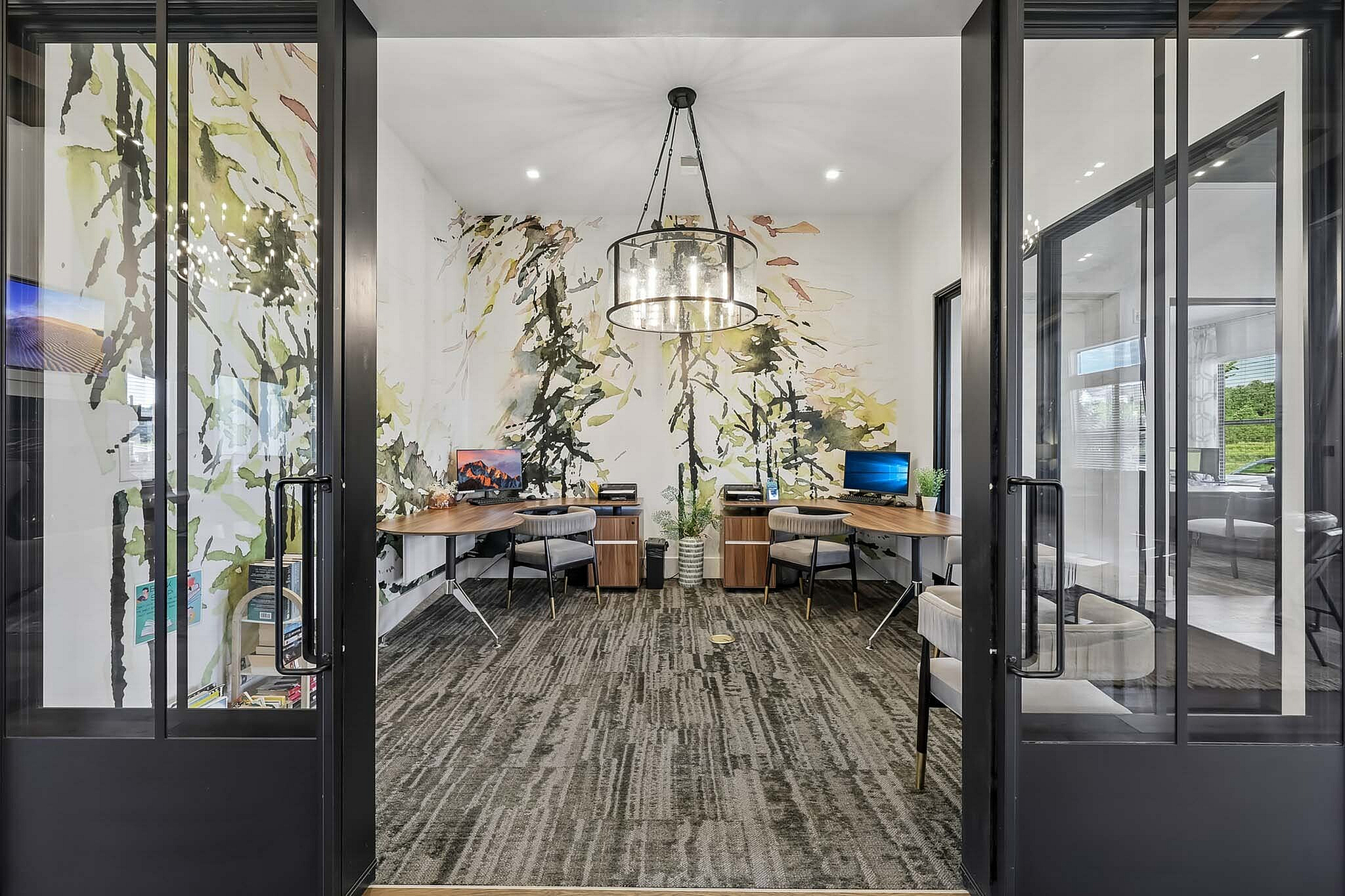 Advenir at Dawson Hills - Modern Workspace