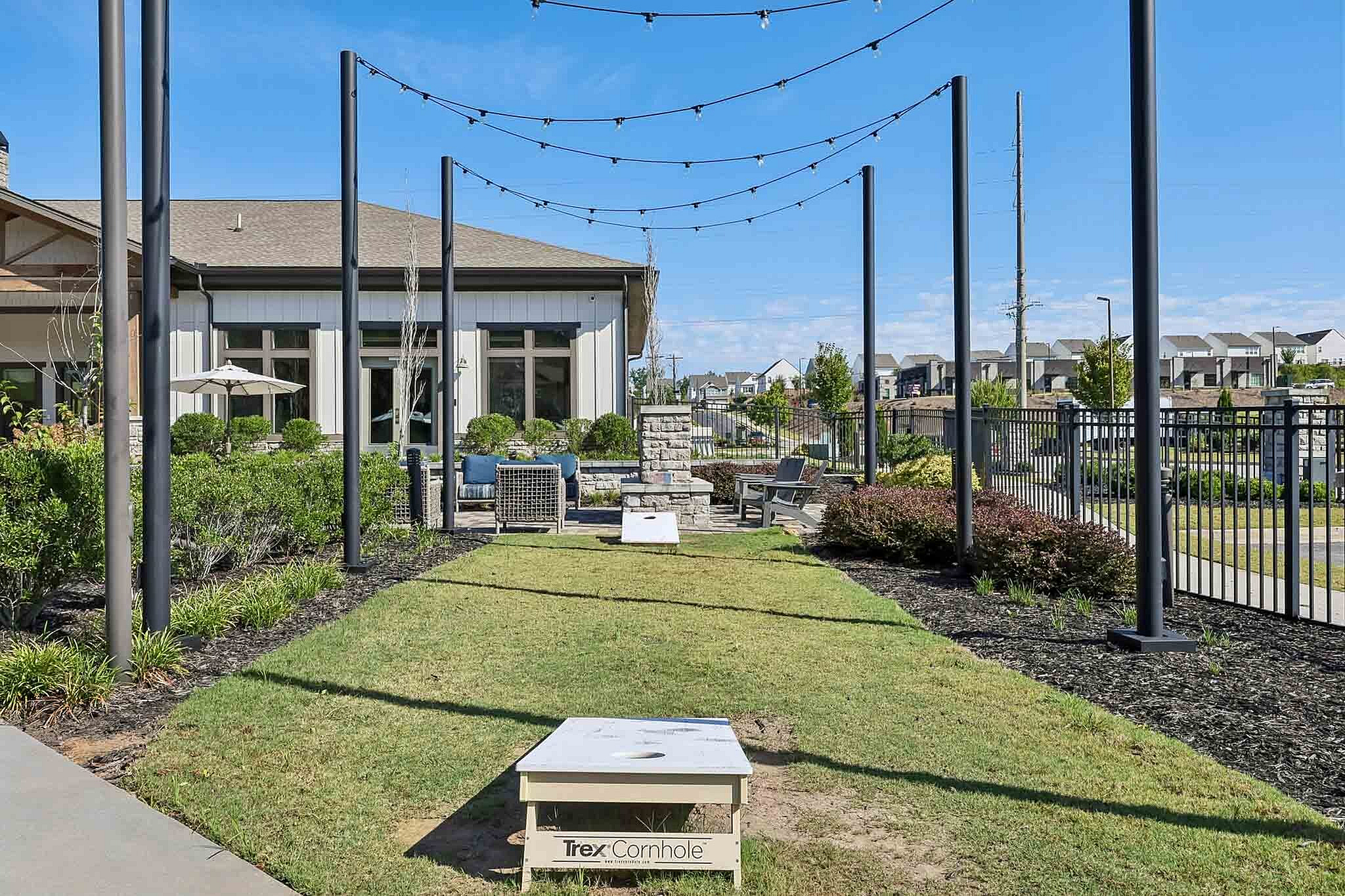 Advenir at Dawson Hills - Outdoor Area