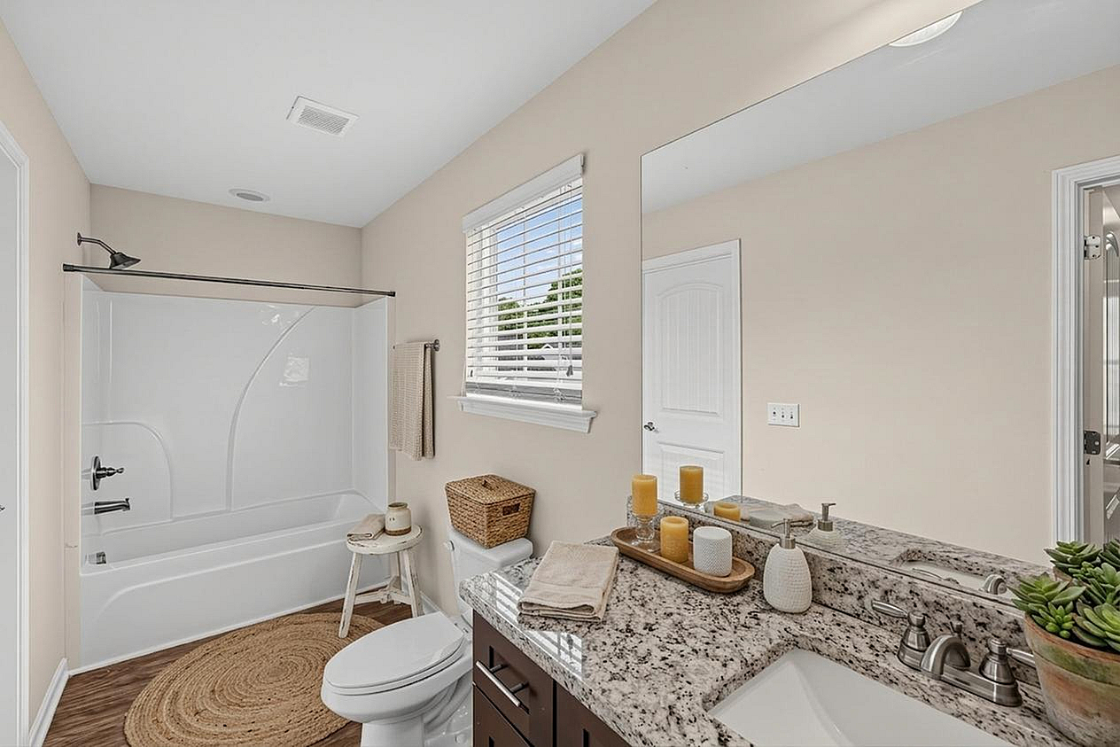 LEO at the Sanctuary- Single Family Rental Homes - Modern Bathroom