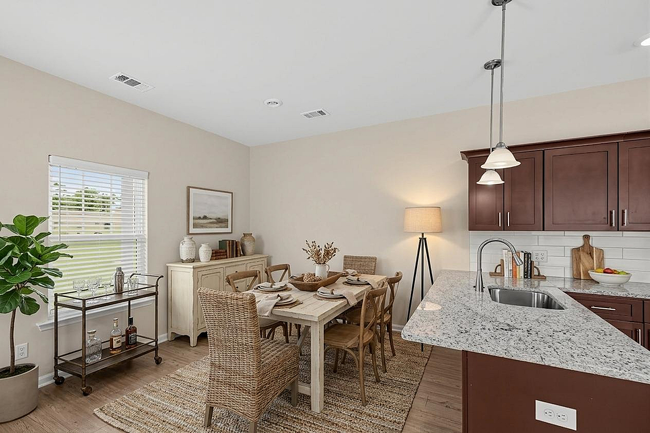 LEO at the Sanctuary- Single Family Rental Homes - Dining Room