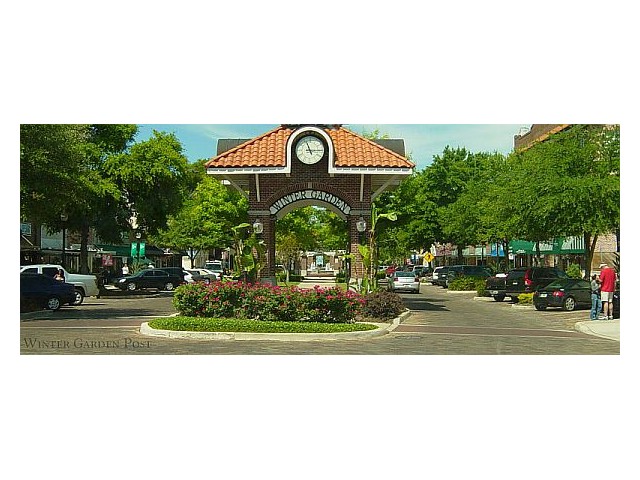 Winter garden post entrance sign