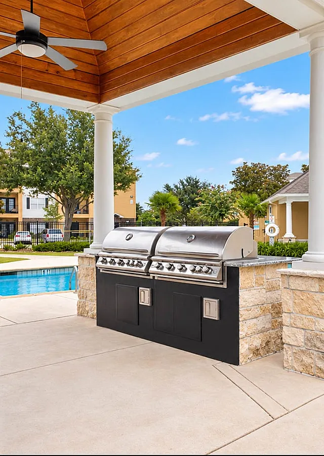 Advenir at Grand Parkway West - Outdoor Grills