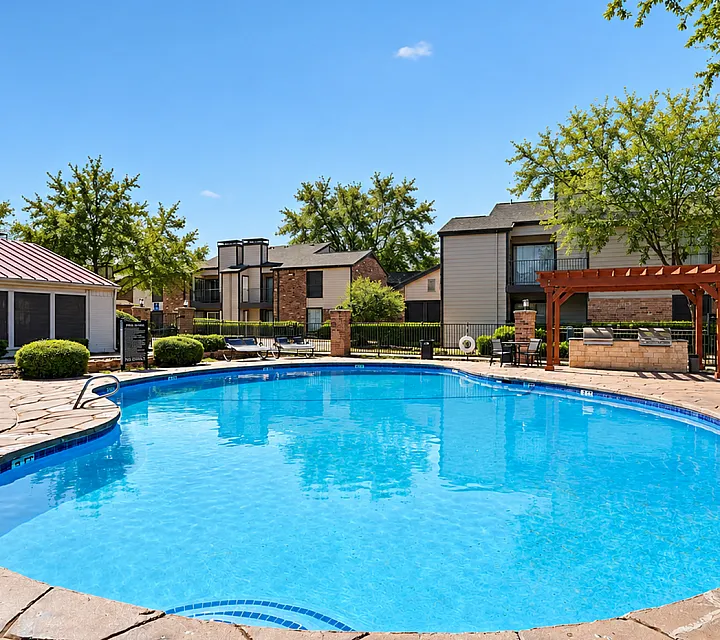 Advenir at The Meadows - Outdoor Pool Area