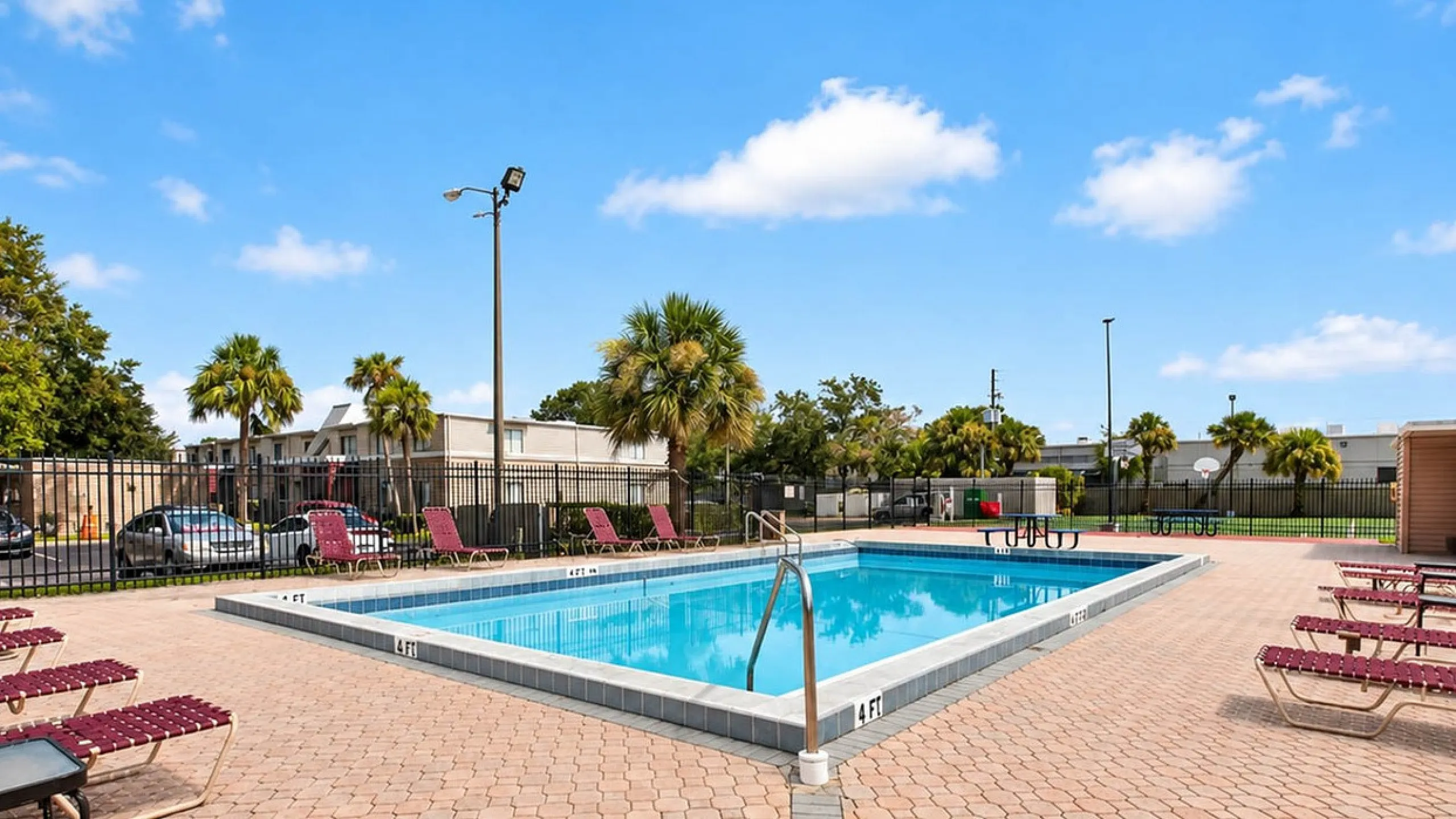 Advenir at Magnolia - Outdoor Pool