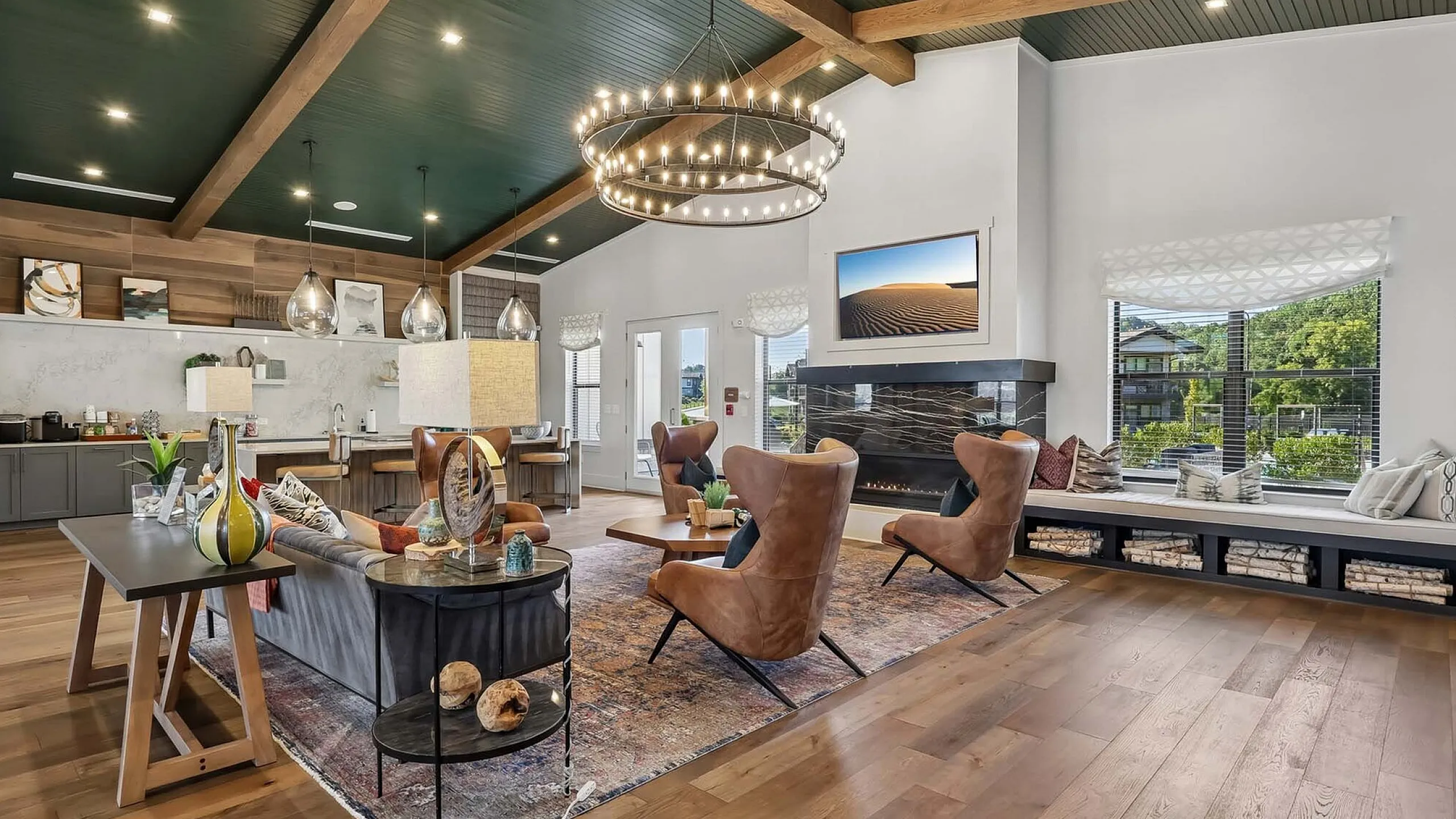 Advenir at Dawson Hills - Stylish Lounge Area