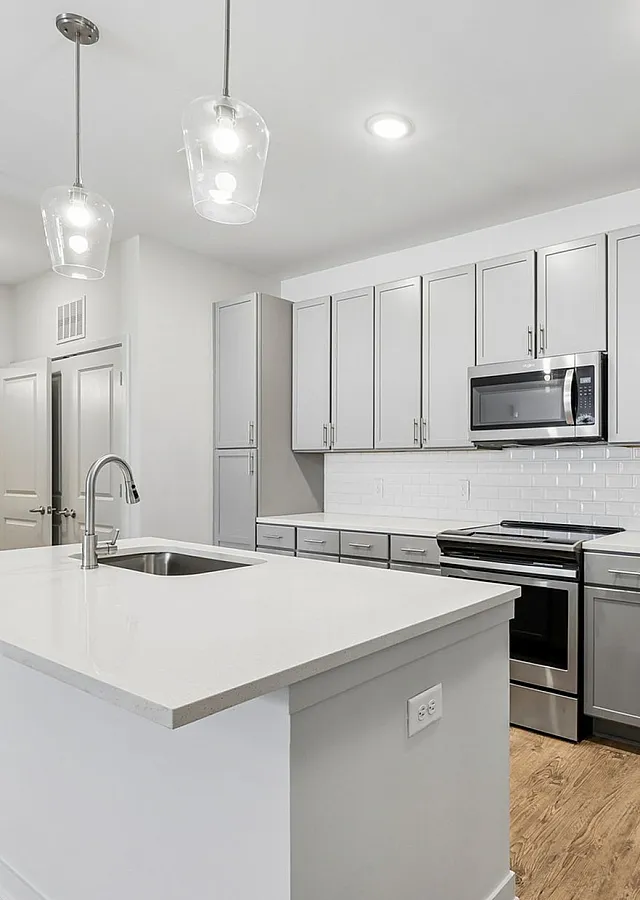 Advenir at Dawson Hills - Modern Kitchen