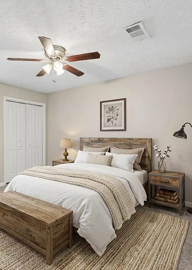 Advenir at Winterset - Cozy Bedroom