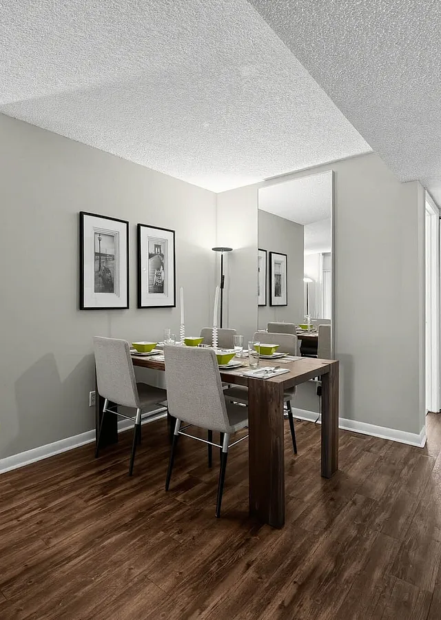 Advenir at Walden Lake - Dining Area