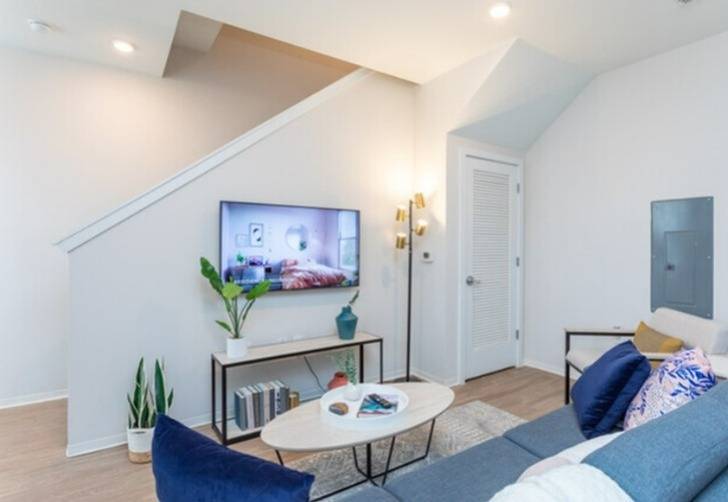 Residents Lounging in the Living Area | Paloma Raleigh | Student Housing in Raleigh NC