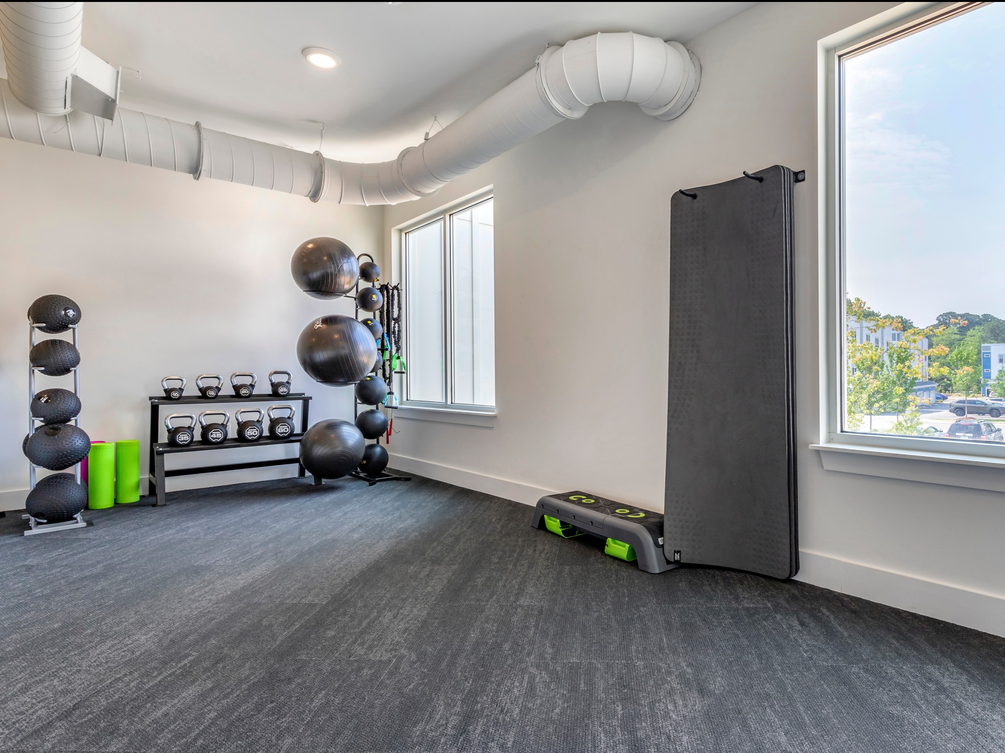 Flex Area in Community Fitness Center | Paloma Raleigh | Student Apartments Raleigh