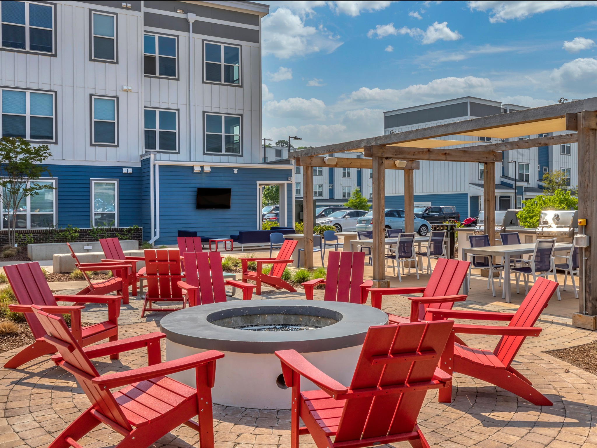 Community Fire Pit | Paloma Raleigh | Student Apartments Raleigh