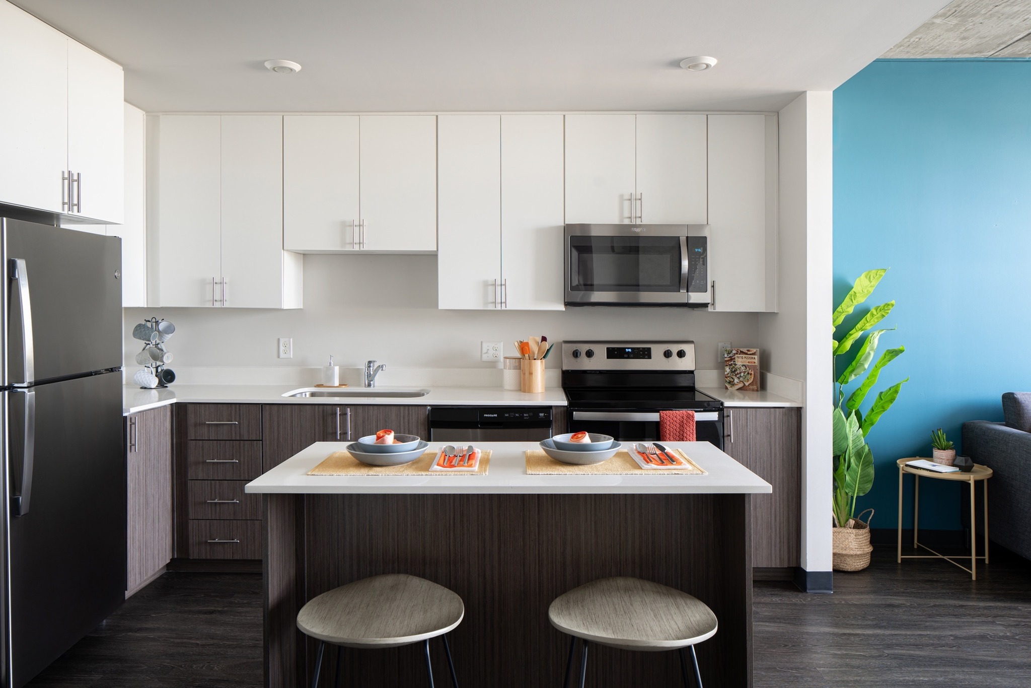 Photos & Tours The Carmin Apartments near ASU in Tempe, AZ